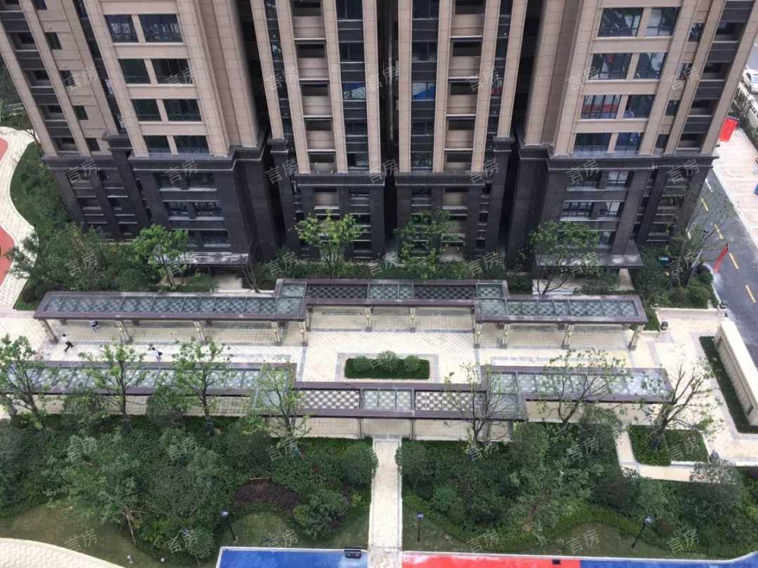 高铁都市花园实景图