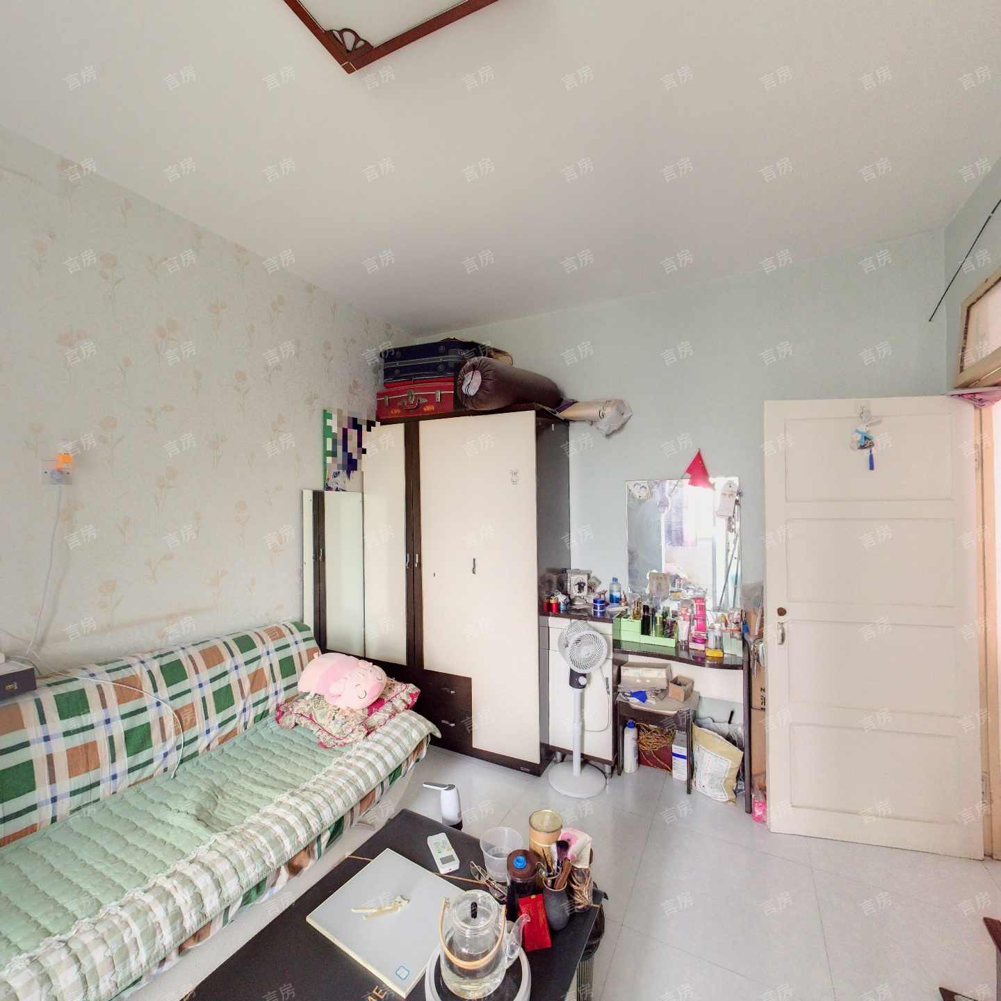 陕广小区 简装一室 业主自住房子 生活从成本低