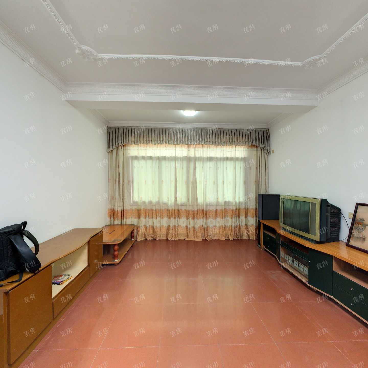 庆丰路毛纺厂宿舍简单装修，诚心出售。